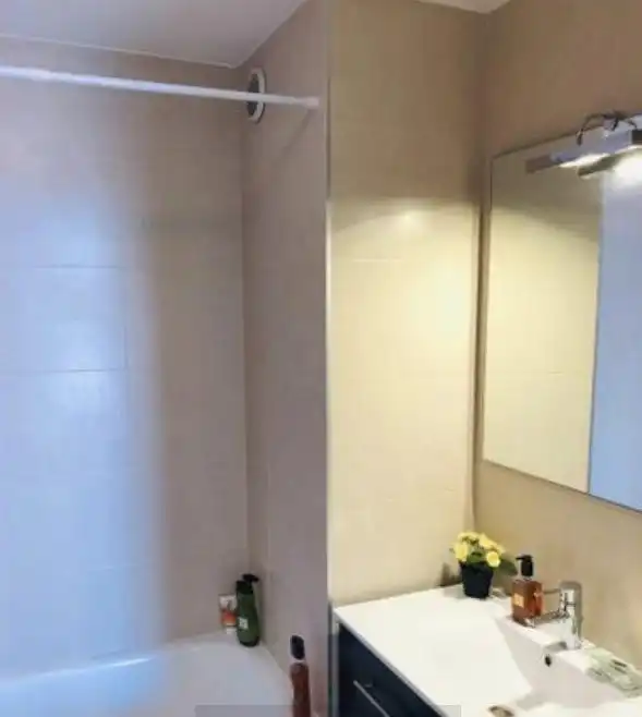 Baño de Piso en venta en Cambrils con Aire acondicionado, Calefacción y Parquet