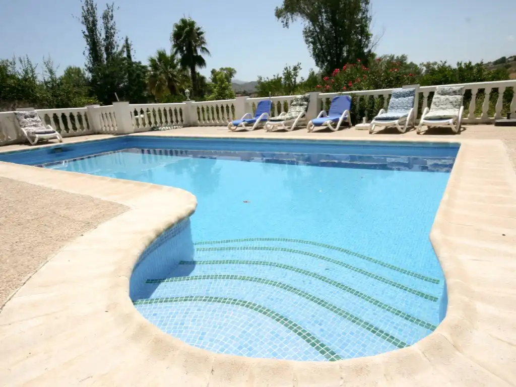 Piscina de Finca rústica en venta en Alhaurín El Grande con Jardín privado, Terraza y Piscina
