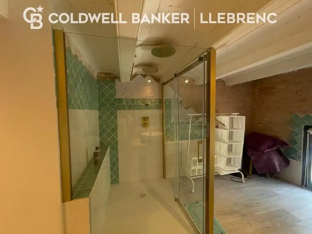 Baño de Dúplex de alquiler en Barcelona con Parquet, Amueblado y Horno