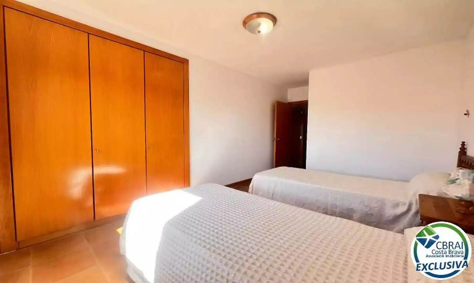 Bedroom of Flat for sale in Empuriabrava  with Air Conditioner, Terrace and Furnished