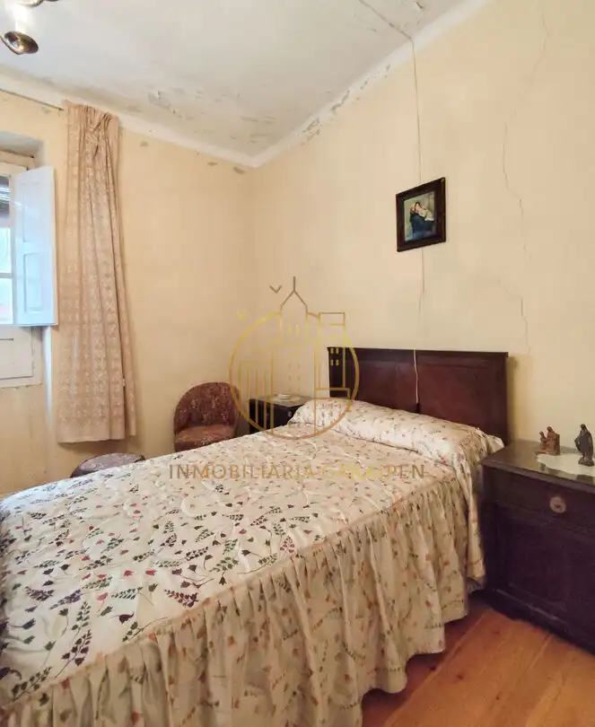 Schlafzimmer von Haus oder Chalet zum Verkauf in Aibar / Oibar mit Terrasse und Balkon