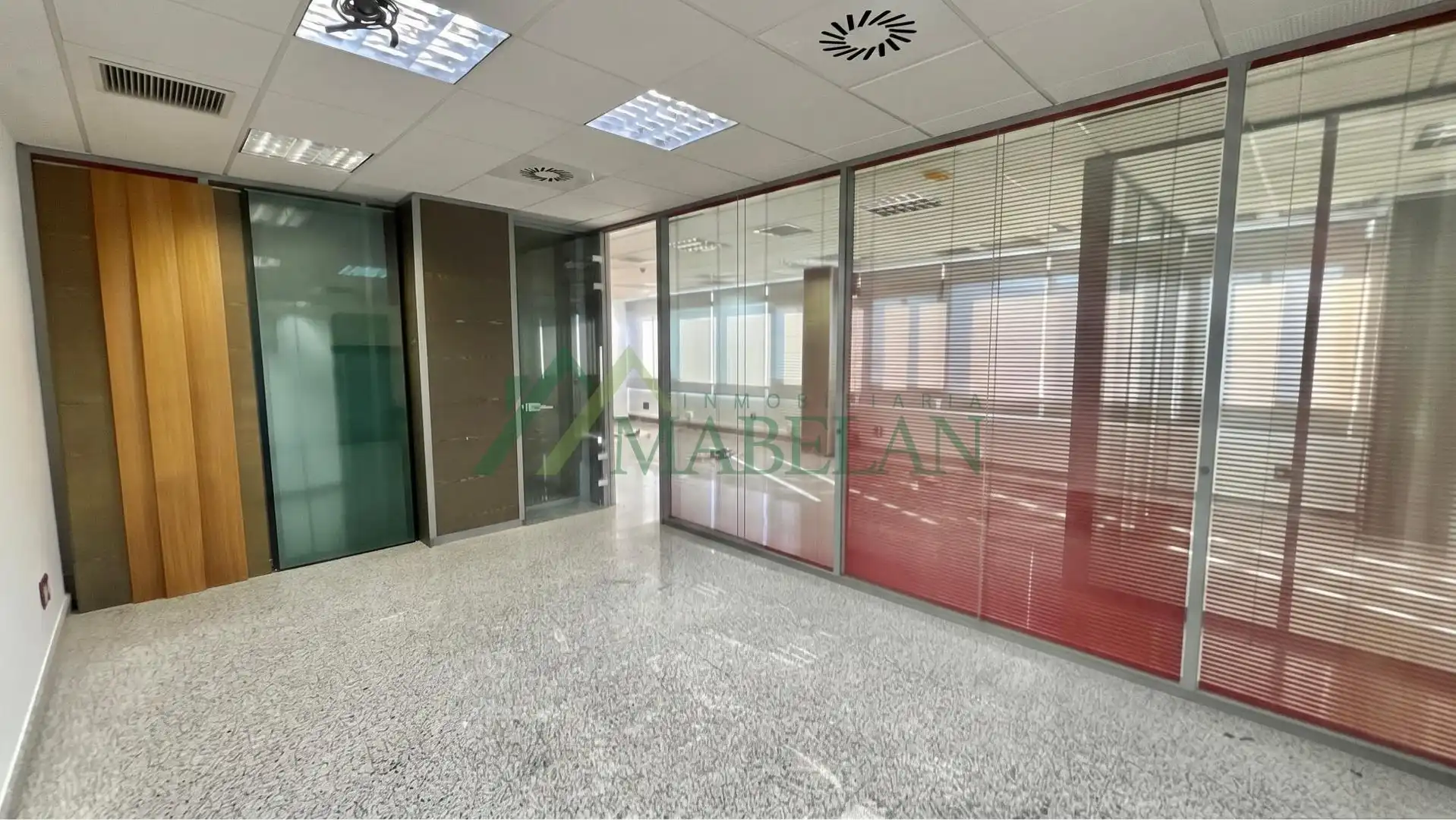 Oficina de lloguer en Las Rozas de Madrid amb Aire condicionat i Calefacció