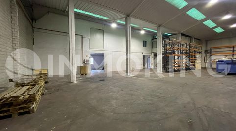 Foto 2 von Fabrikhallen zum Verkauf in Montserrat - Parque Empresarial, San Fernando de Henares