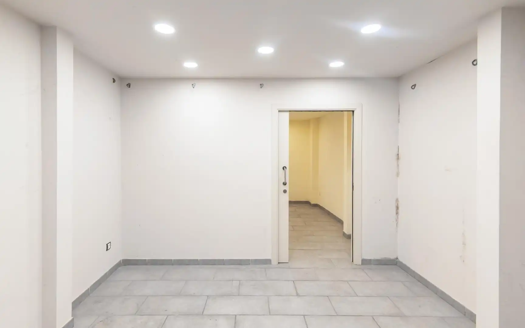 Local comercial de lloguer a Calle Santa Maria, imagen 15