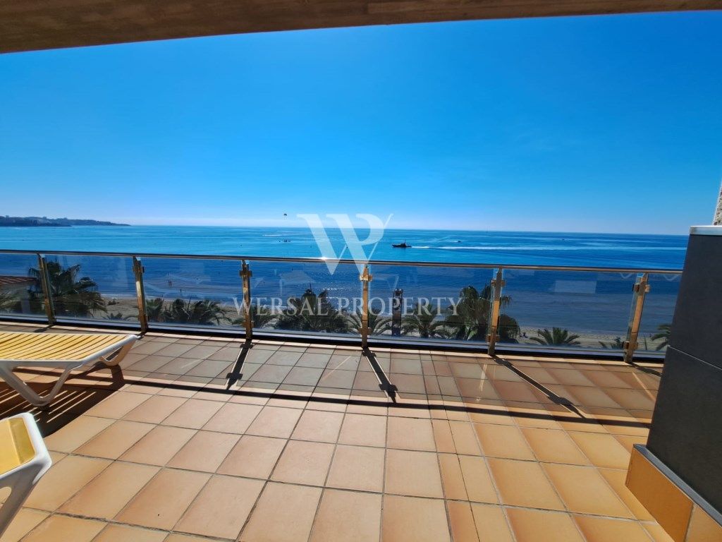 Exterior view of Apartment for sale in Salou  with Air Conditioner, Furnished and Community pool