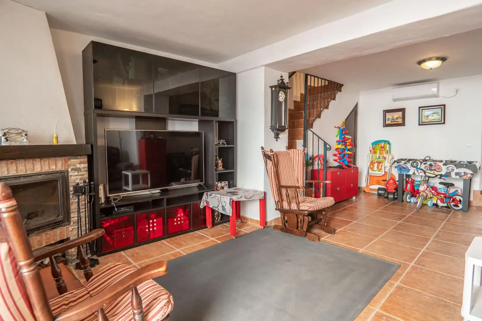 Houses for sale in Pizarra  with Terrace, Swimming Pool and Balcony