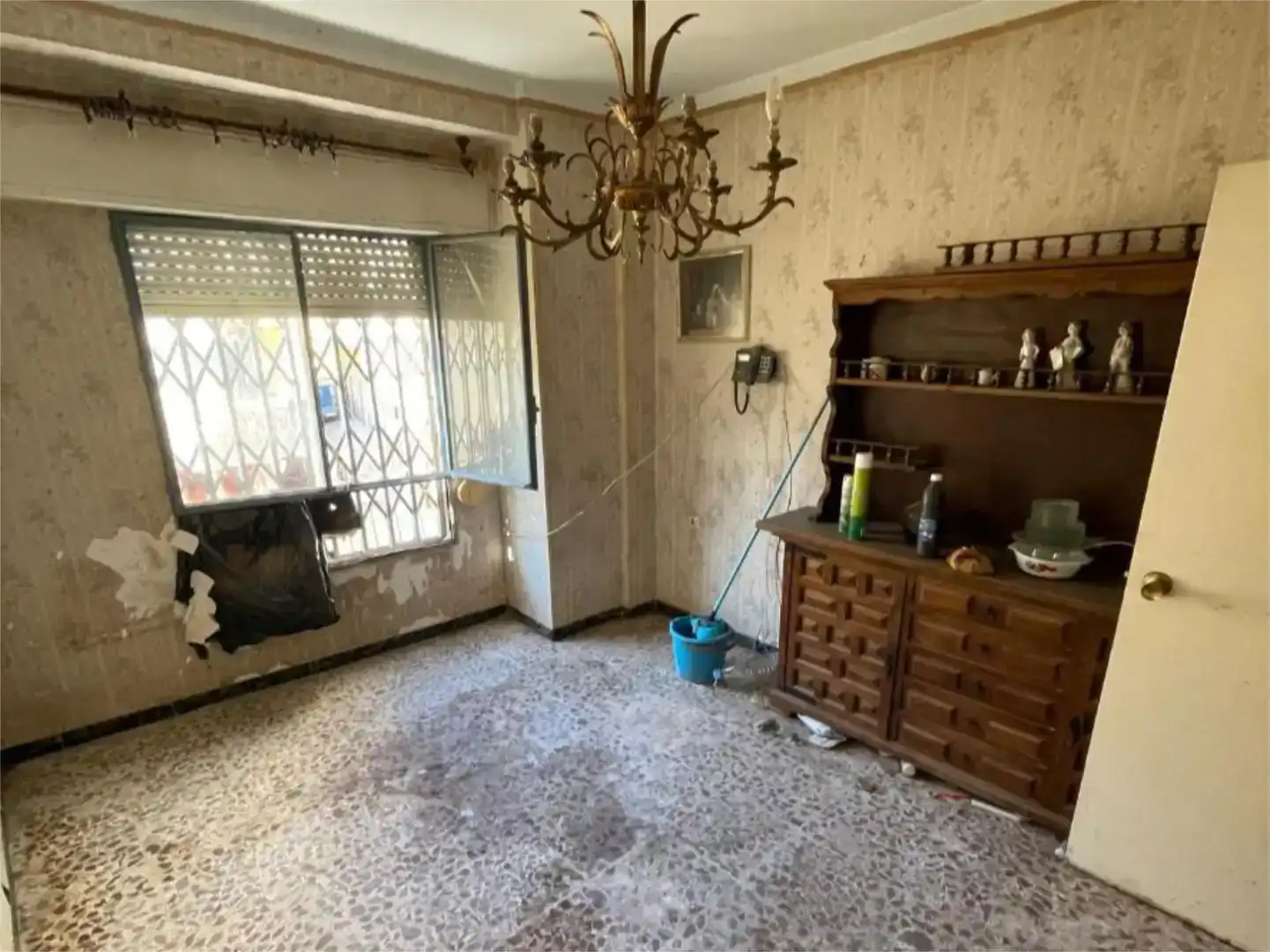 Sala d'estar de Casa adosada en venda en Lorca