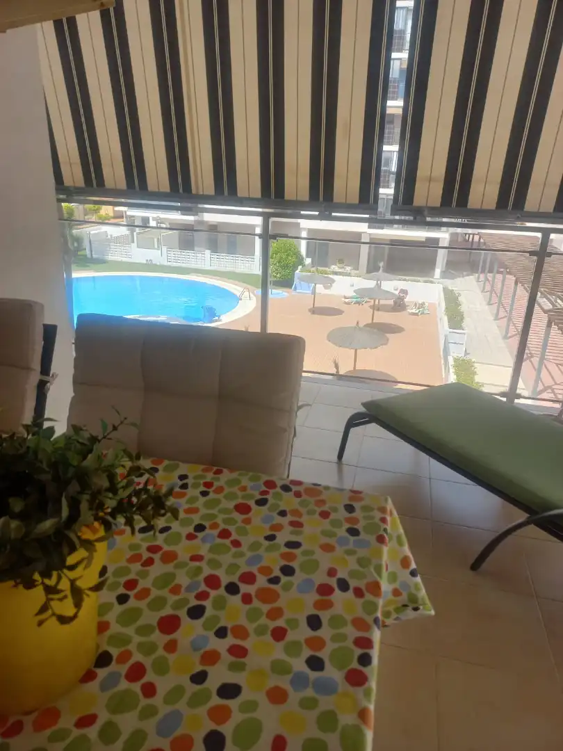 Apartamento con piscina en venta en Avenida Central, imagen 4