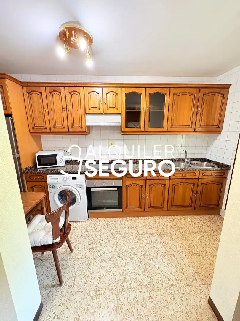 Wohnung zur Miete in Sopuerta, Bizkaia