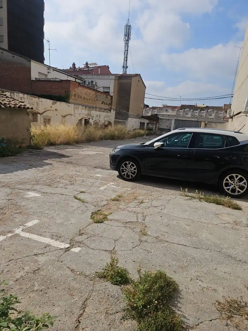 Terreny residencial en venda a Nucli Urbà, imagen 4