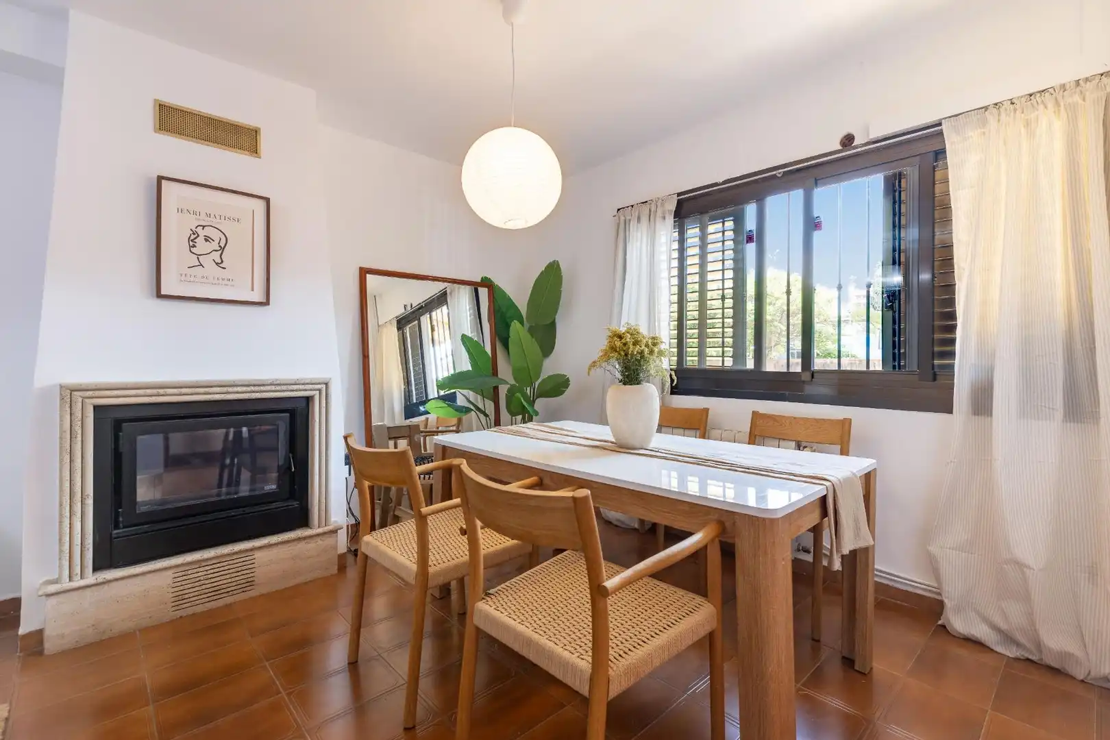 Comedor de Casa adosada en venta en Paterna con Calefacción, Jardín privado y Terraza