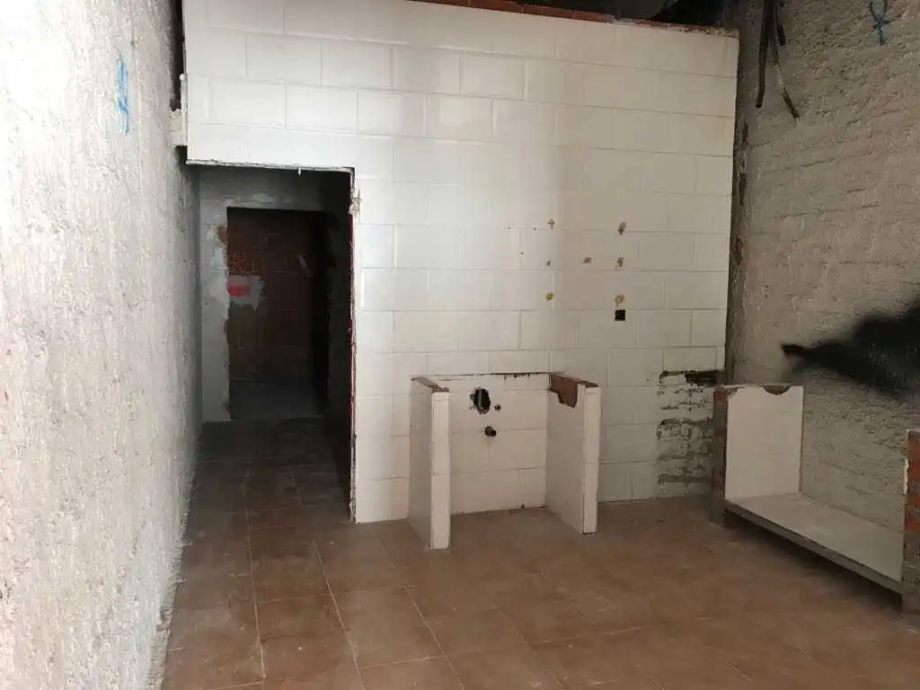 Local comercial en venta en C/ Hermanos Campa, imagen 6