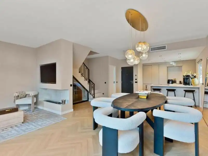 Detached homes for rent in Guadalmina Baja