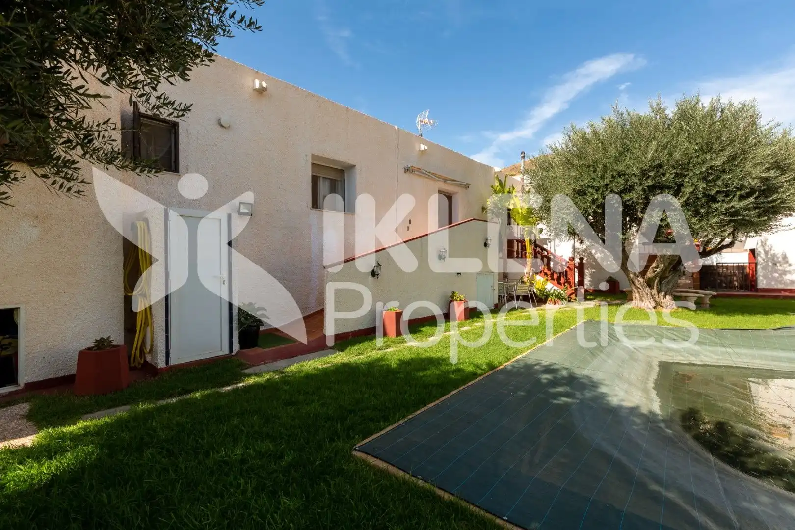 Casa o chalet en venta en Calle Parque, 9, Enix
