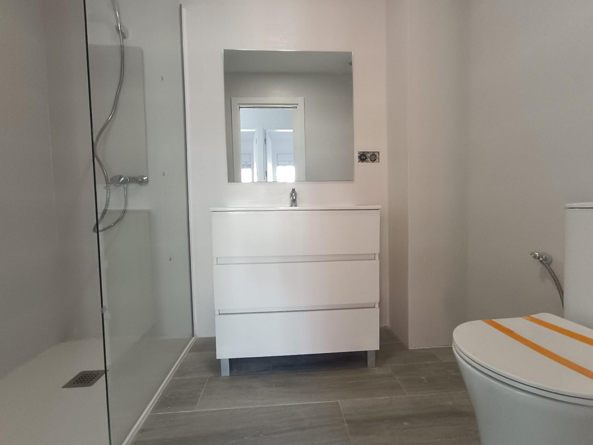 Bathroom of Flat for sale in Reus  with Heating