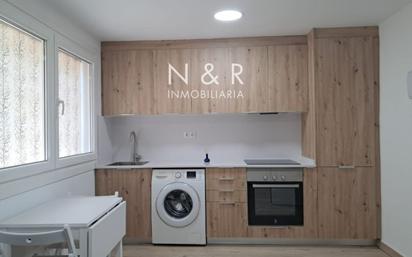 Kitchen of Flat to rent in Santiago de Compostela   with Heating and Furnished