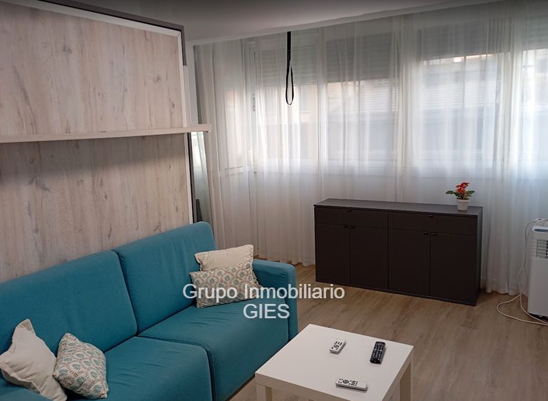 Living room of Study for sale in Sueca  with Air Conditioner, Heating and Furnished