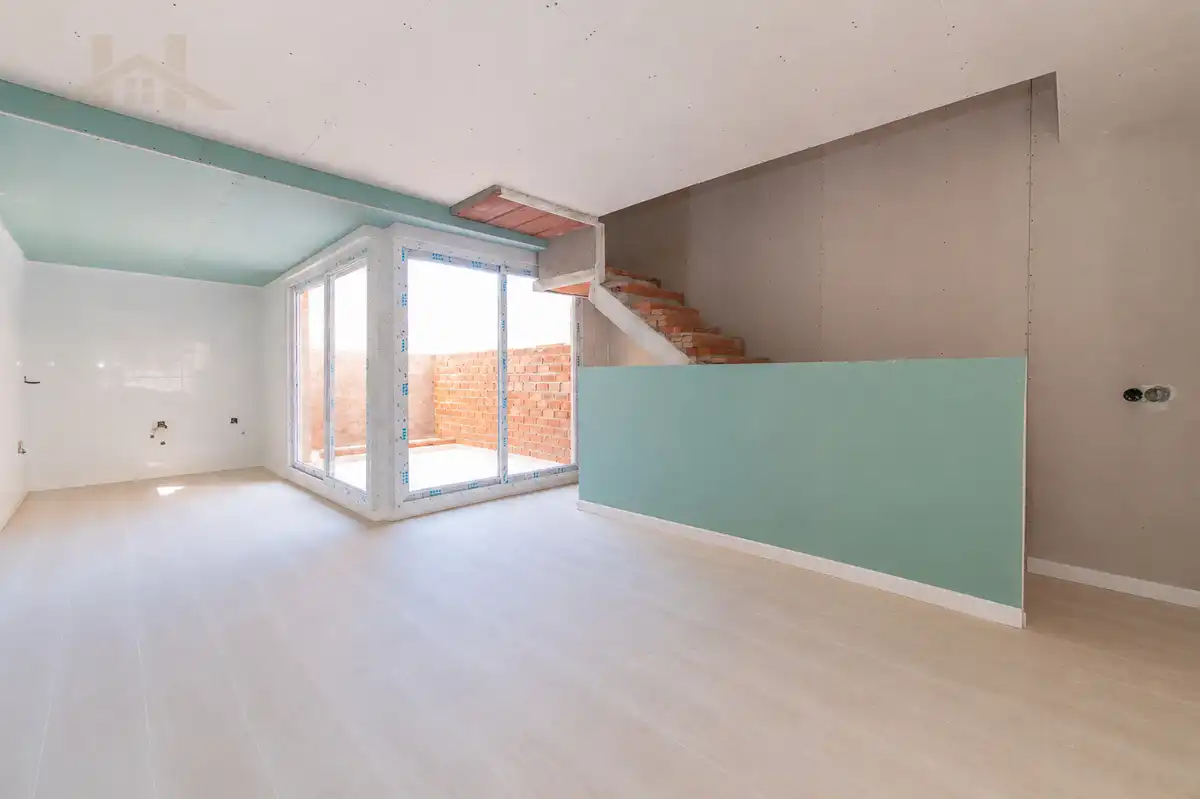 Casa adosada en venta en San Sebastián de los Reyes con Aire acondicionado, Calefacción y Terraza