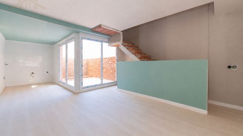 Foto 3 de Casa adosada en venta en Calle de Lorenzo Colmenar, Centro Urbano, San Sebastián de los Reyes