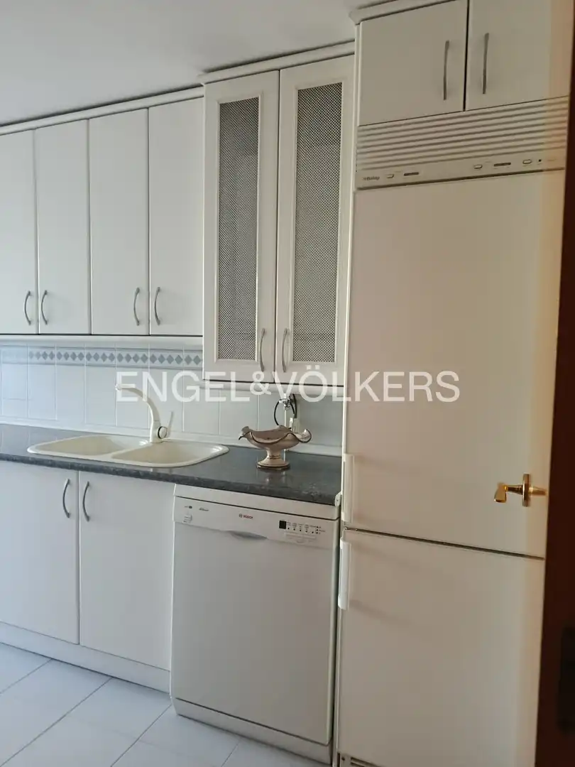 Kitchen of Flat for rent in Madrid  with Heating and Pets allowed