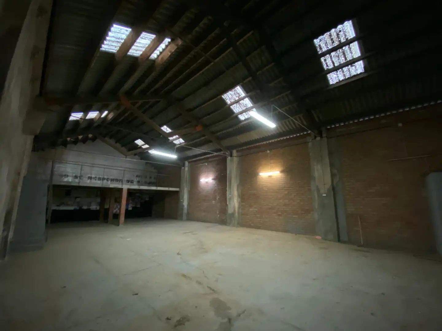 Nave industrial de alquiler en Sant Feliu de Guíxols