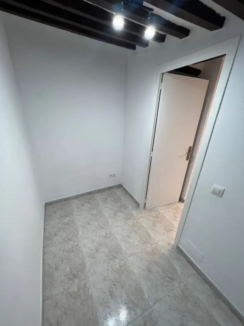 Attic for rent in Carrer de Sant Antoni, Centre