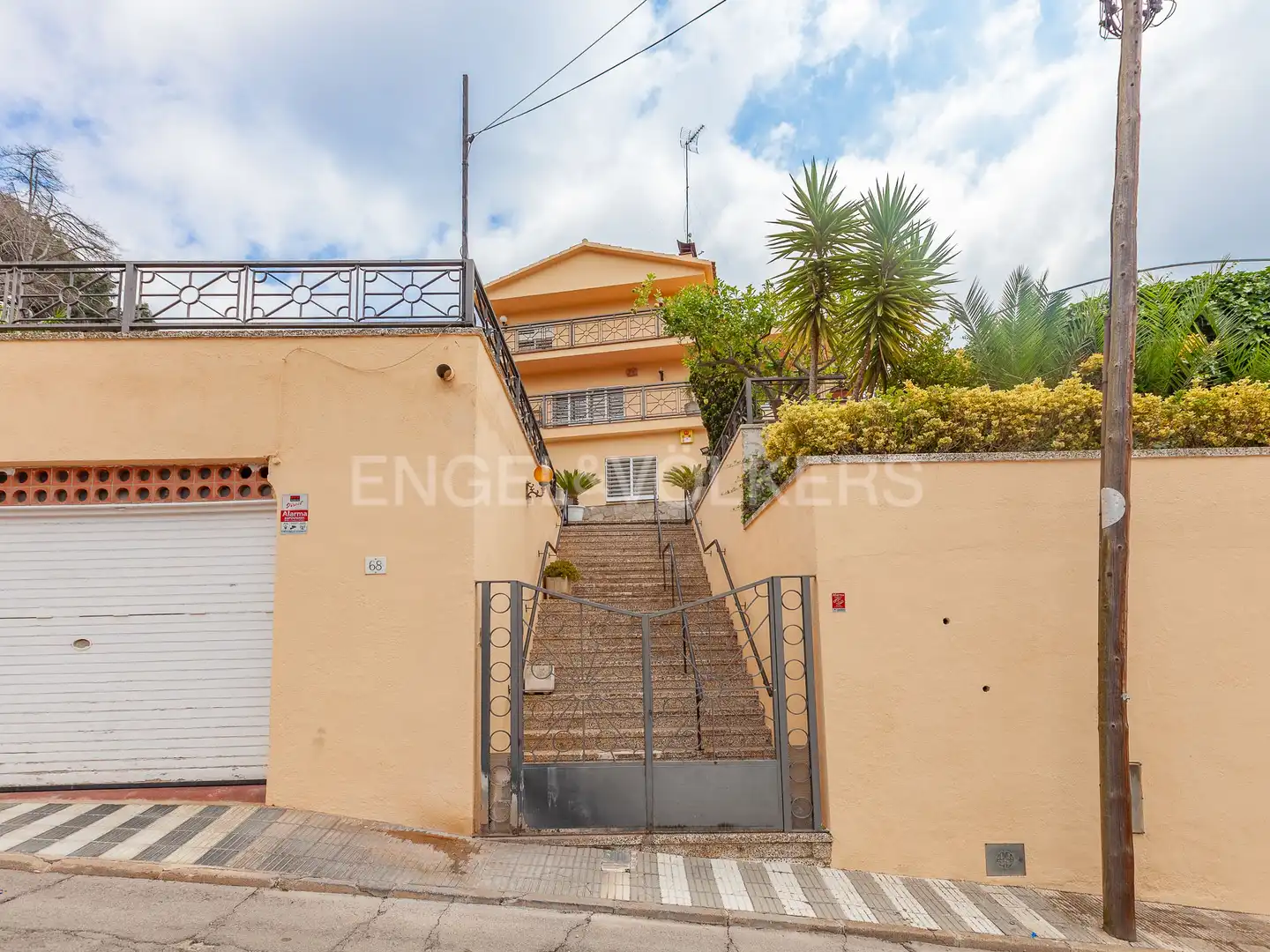 Vista exterior de Casa o chalet en venta en Mataró con Aire acondicionado, Calefacción y Jardín privado