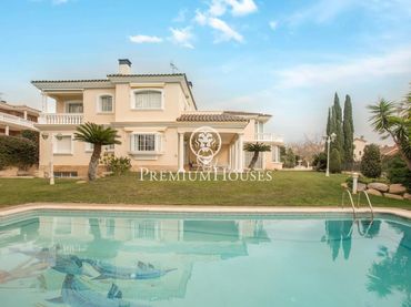 Casa con balcón en venta en Vilassar de Dalt