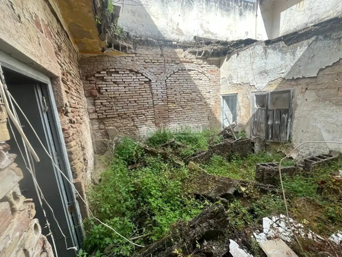 Casa adosada en venda en Écija