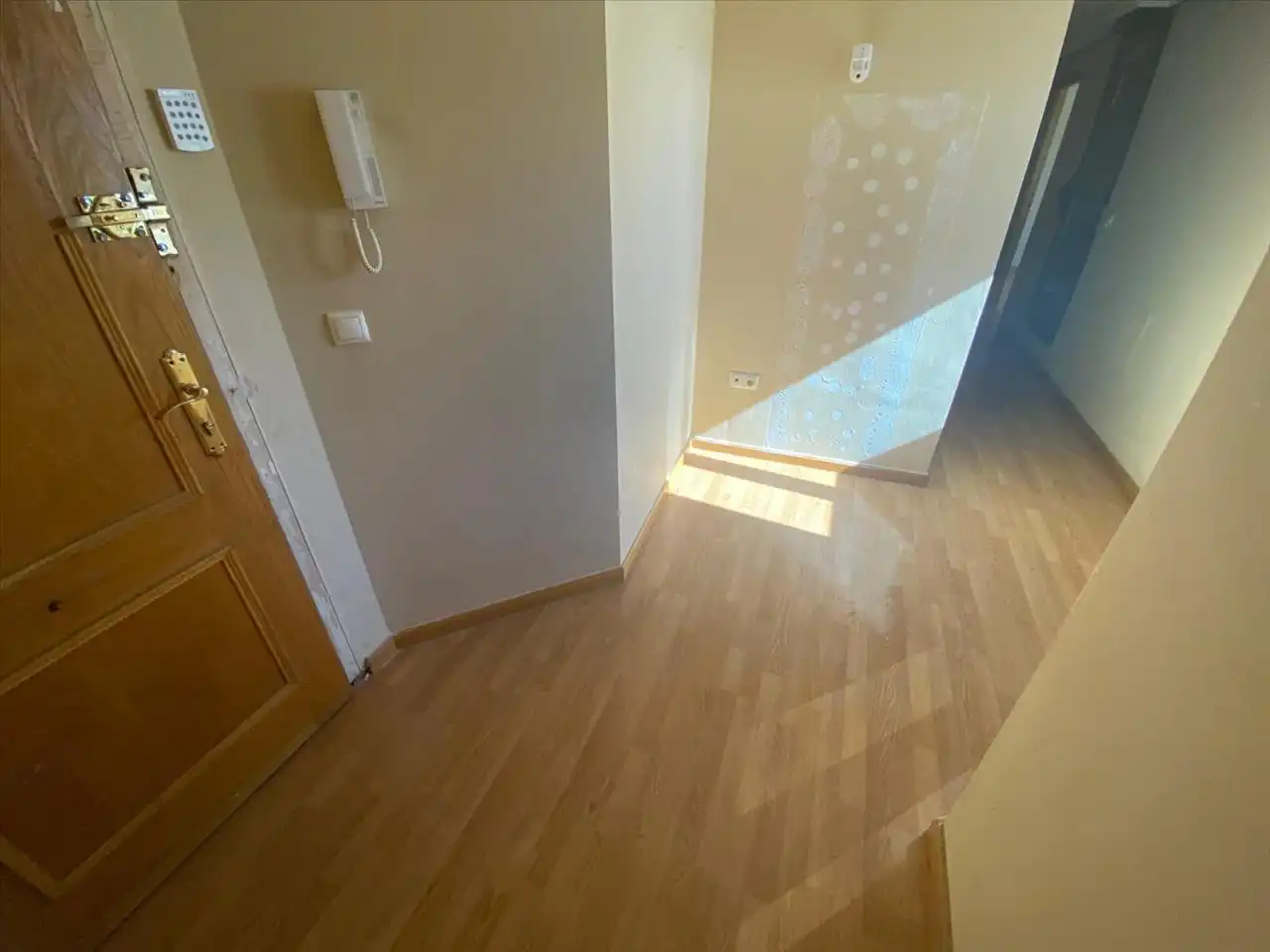 Pis en venda en León Capital  amb Parquet