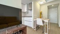 Living room of Flat for sale in  Madrid Capital  with Air Conditioner, Heating and Terrace
