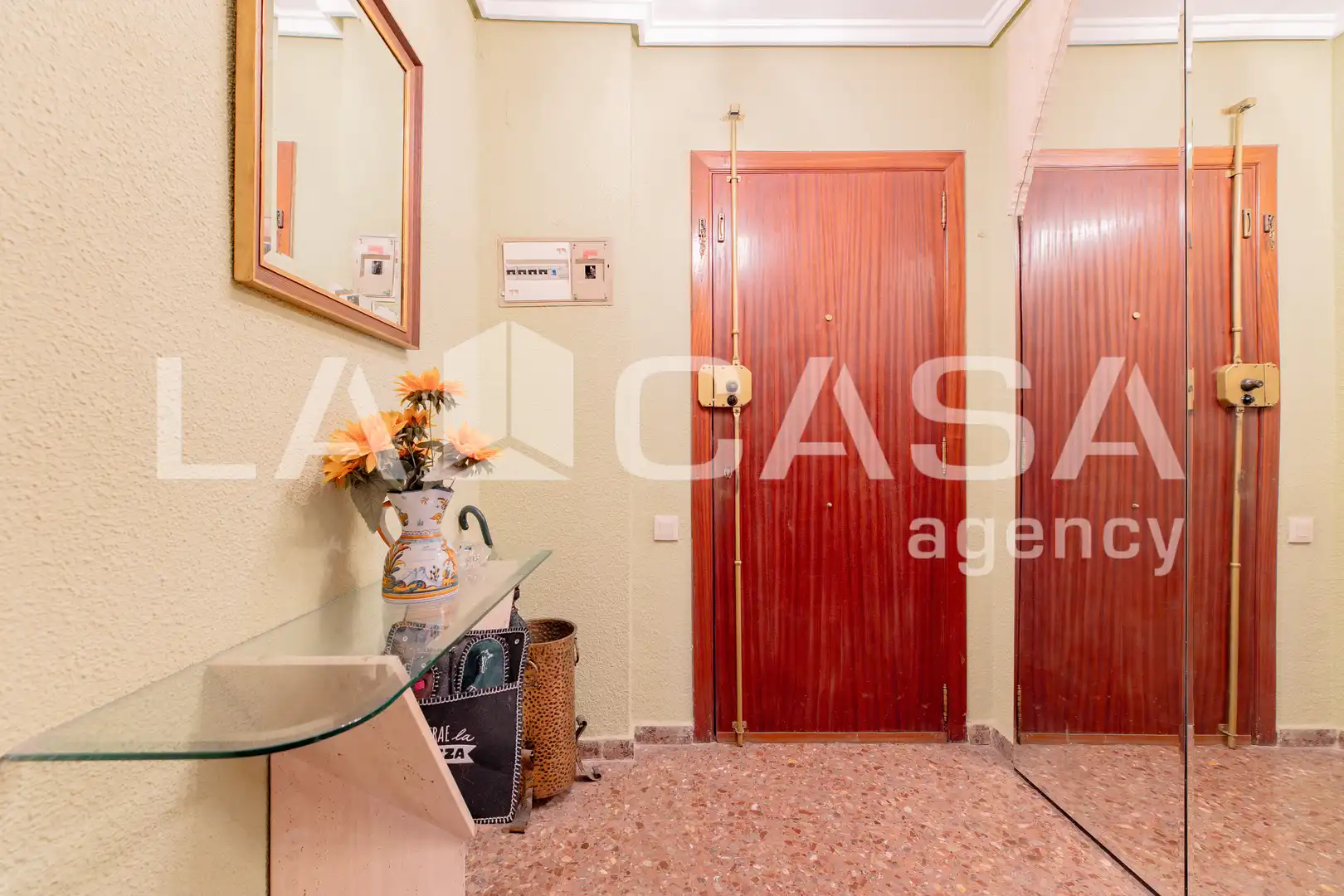 Piso en venta en Valencia con Balcón