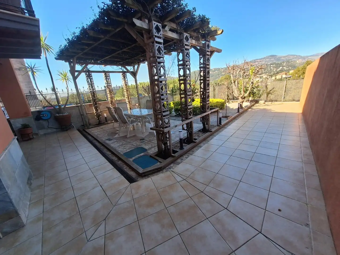 Terraza de Casa o chalet en venta en Castellar del Vallès con Jardín privado, Terraza y Trastero