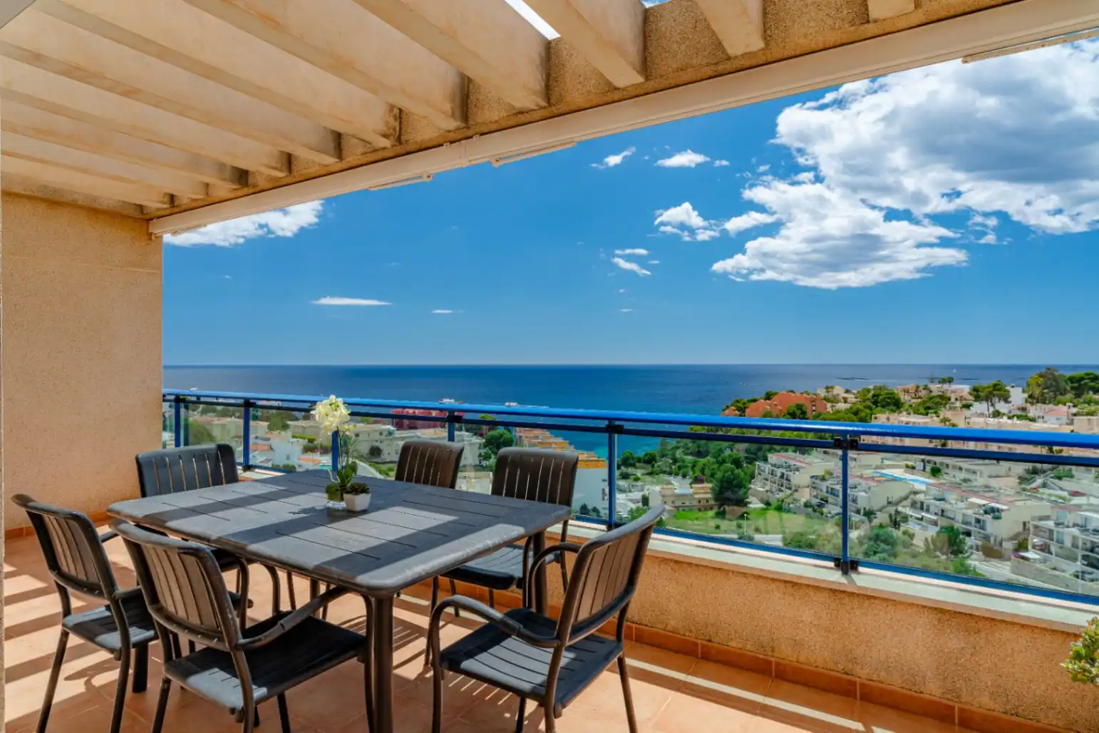 Terraza de Apartamento en venta en Calpe / Calp con Terraza y Amueblado