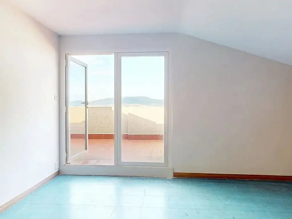 Balcony of Flat for sale in Vigo   with Heating, Parquet flooring and Terrace