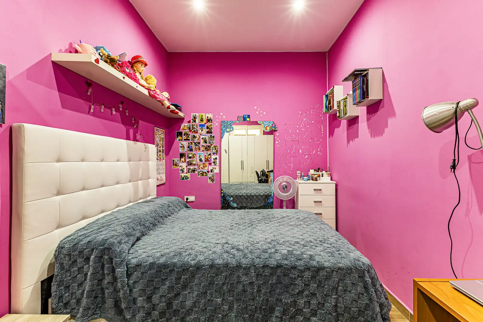 Habitación de Casa adosada en venta en Sant Andreu
