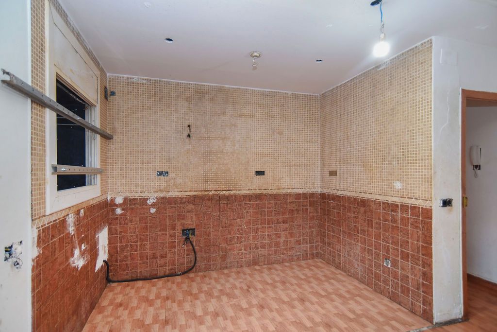 Flat for sale in Mataró  with Terrace