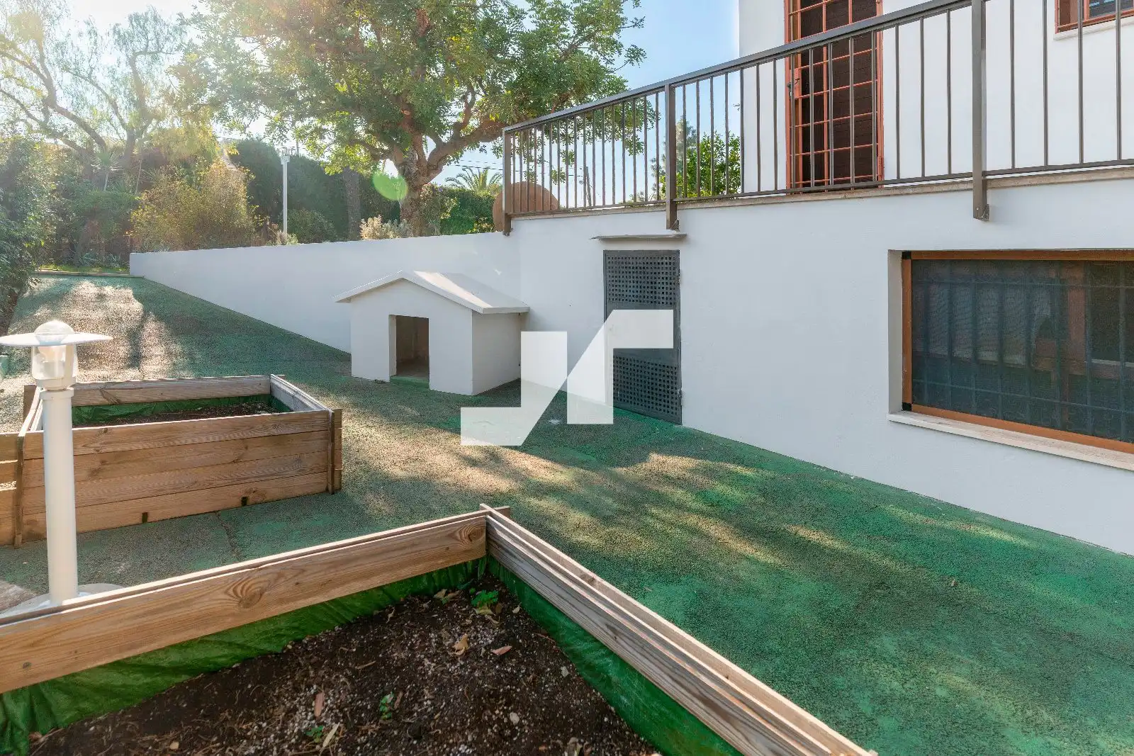 Jardí de Casa o xalet en venda en Benicasim / Benicàssim amb Aire condicionat, Calefacció i Jardí privat