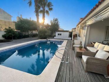 Villa avec piscine à vendre à Costa Norte