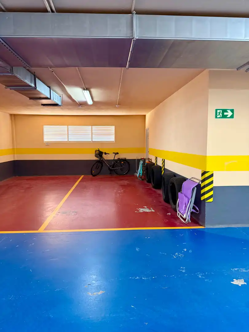 Parking of Flat for sale in Oliva  with Air Conditioner, Heating and Terrace