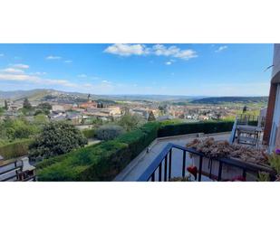 Vista exterior de Casa o xalet en venda en Berga amb Terrassa