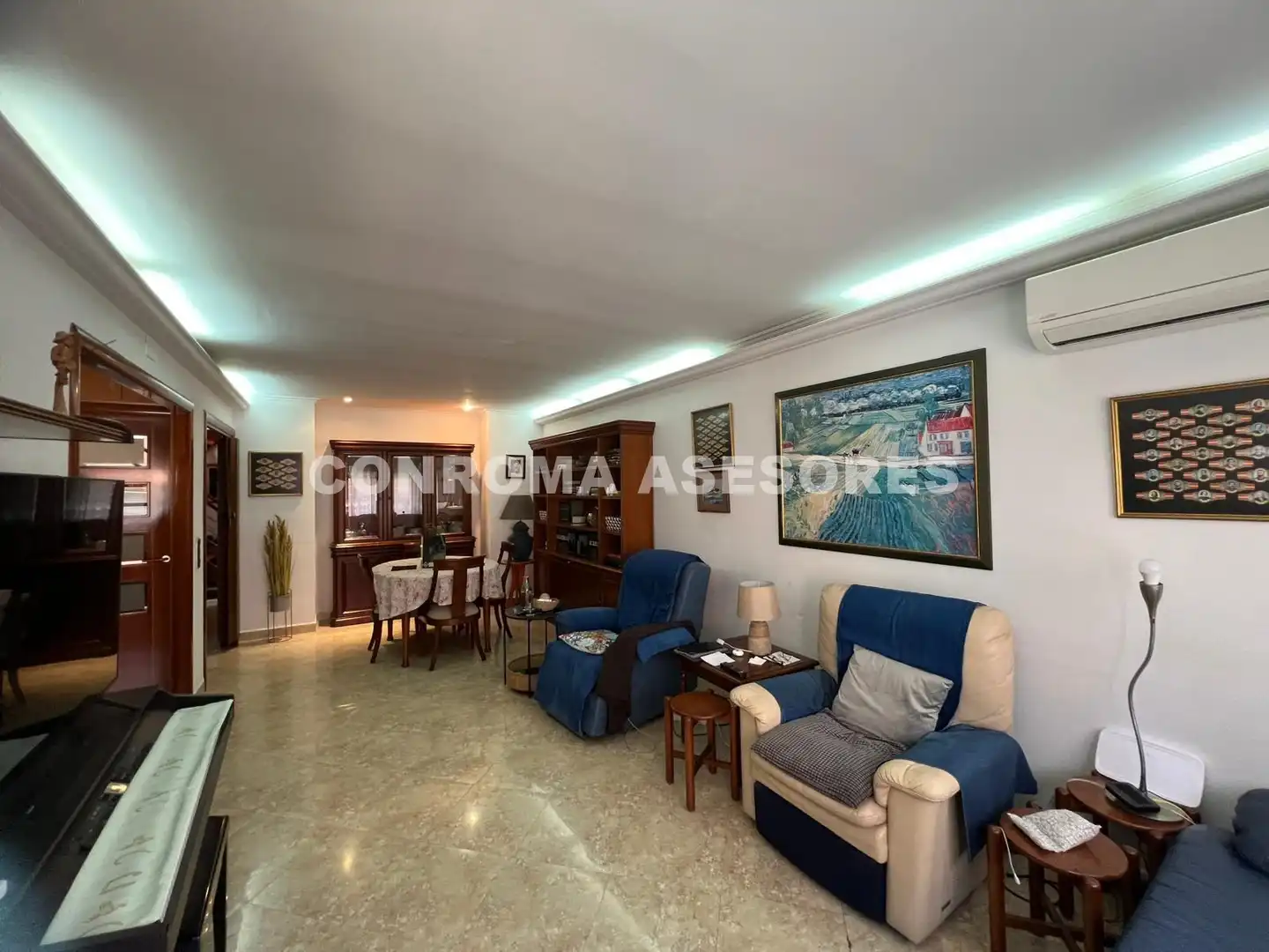 Sala d'estar de Casa o xalet en venda en Malgrat de Mar amb Aire condicionat, Calefacció i Jardí privat