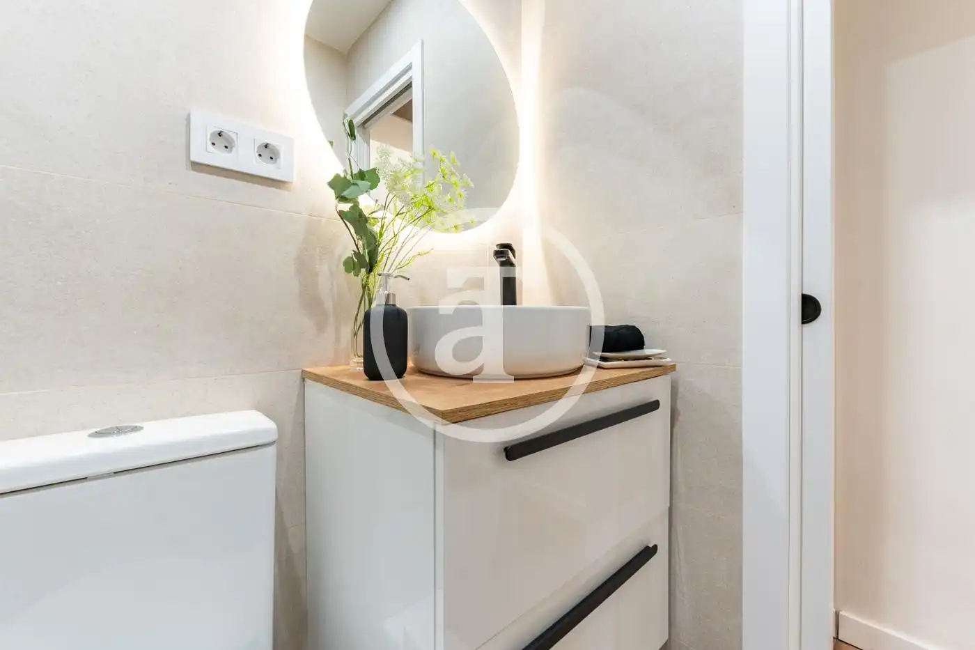 Studio to rent in Calle de Ferraz, imagen 22