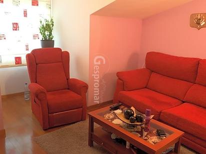 Living room of Duplex for sale in A Pobra de Trives 