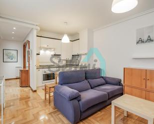 Flat to rent in Fray Ceferino, Salesas - Foncalada - Campoamor