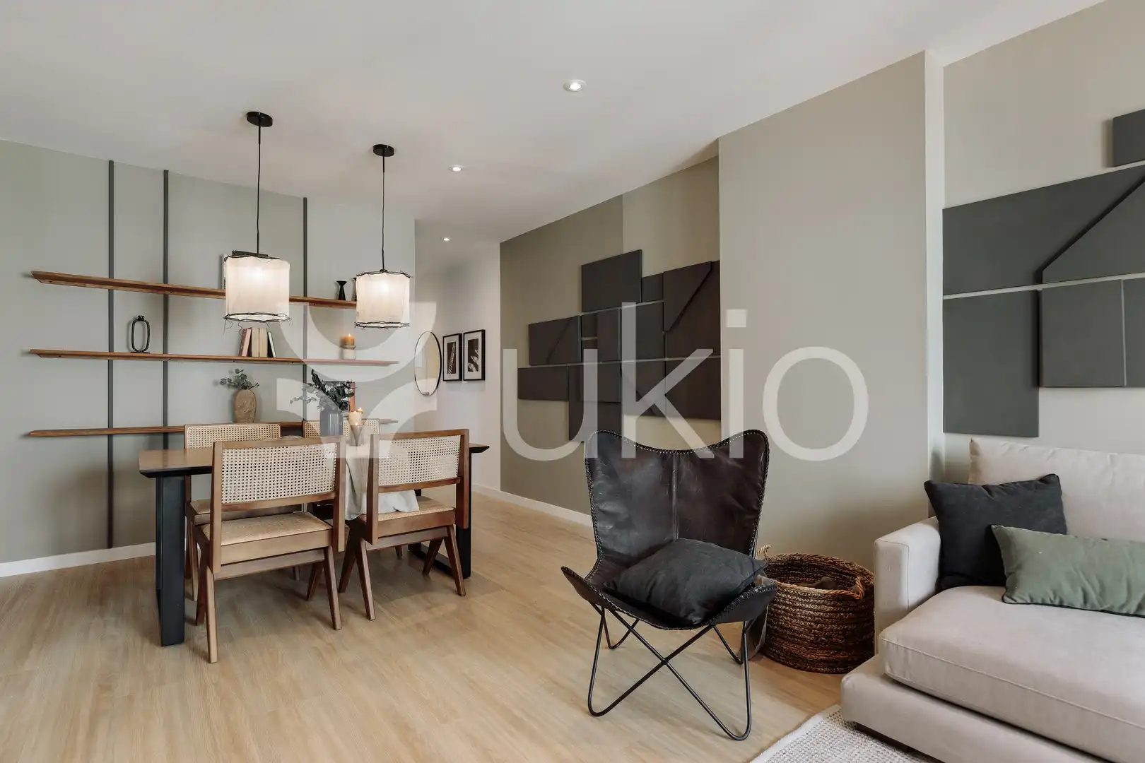 Sala de estar de Apartamento de alquiler en Barcelona con Aire acondicionado, Calefacción y Amueblado