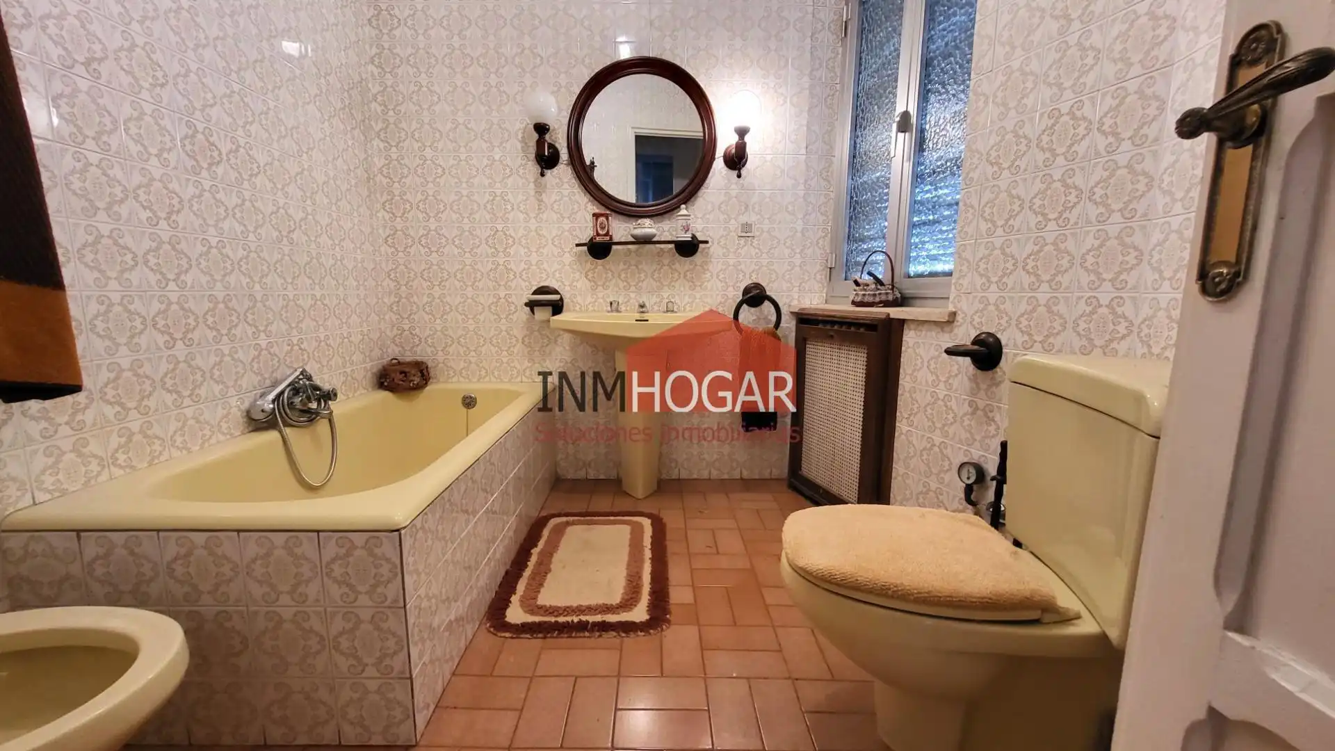 Baño de Casa o chalet en venta en Ávila con Jardín privado, Trastero y Balcón
