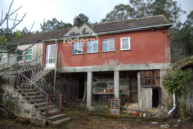 Casa-chalet en Venta en Ponteareas