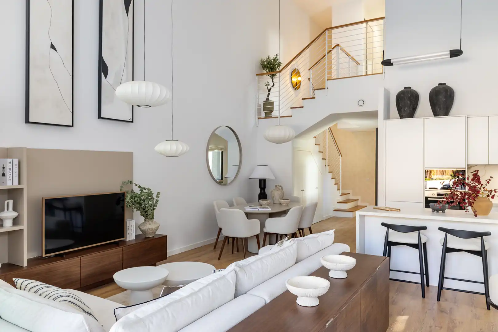 New build House with terrace for sale in Calle Fresno 9