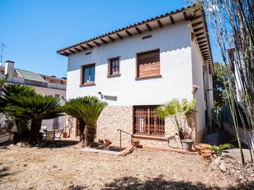 Chalet en venta en Carrer del Sol